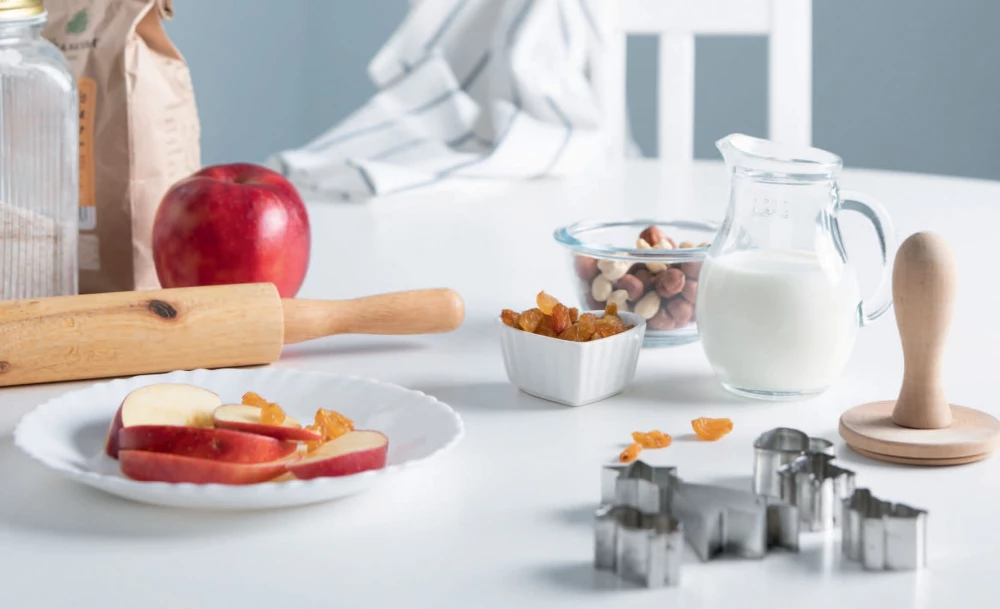 Desserts, hello! Sugar, goodbye! Your favorite cakes, pastries, and cookies without a gram of sugar