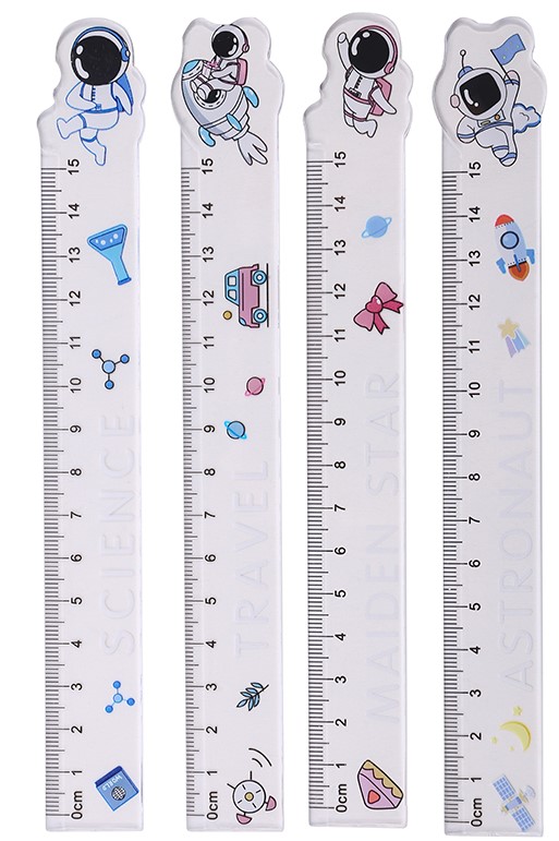 Plastikline reegli 15 cm, assortii 4 disaini