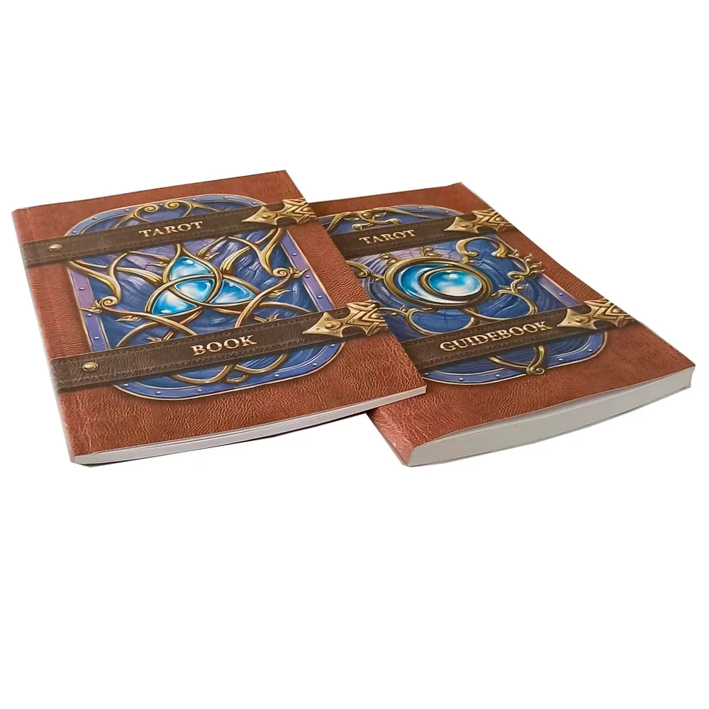 Tarot Waite. Professional set of 79 cards with a book and workbook