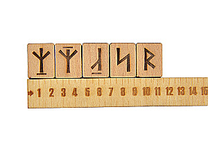 Slavic Runes (set of runes for divination in an oak box)
